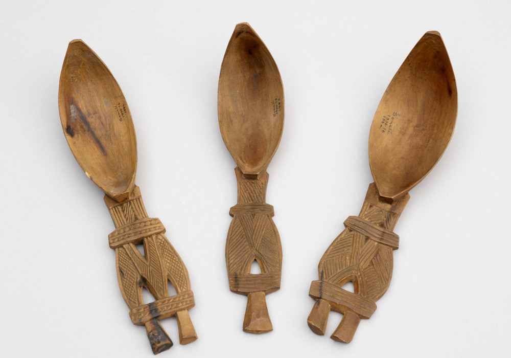 Image of Carved spoons, Somalia